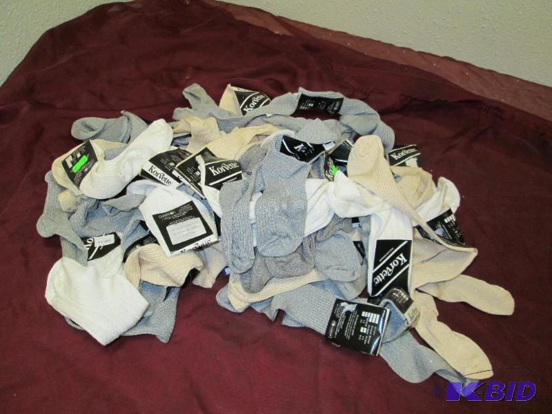 lot 90 image: Qty 42 Korvette socks- size 1-3 colors off wh...