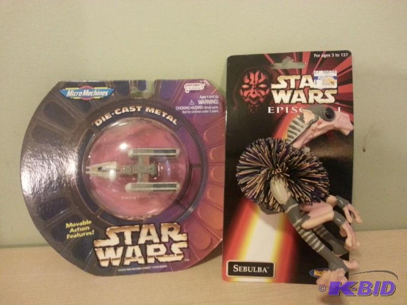 lot 111 image: Star Wars Micro Machines Y Wing and Sebulba K...