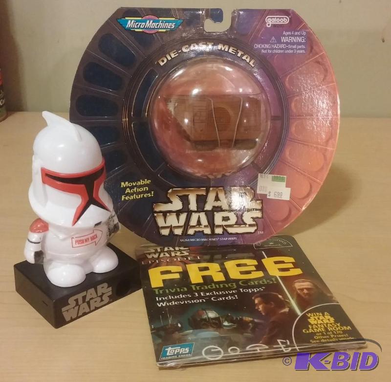 lot 117 image: Lot of 3 items, Star Wars Micro Machine Sandc...