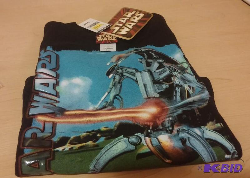 lot 120 image: Star Wars Tshirt Size Kids Small (4). Destroy...