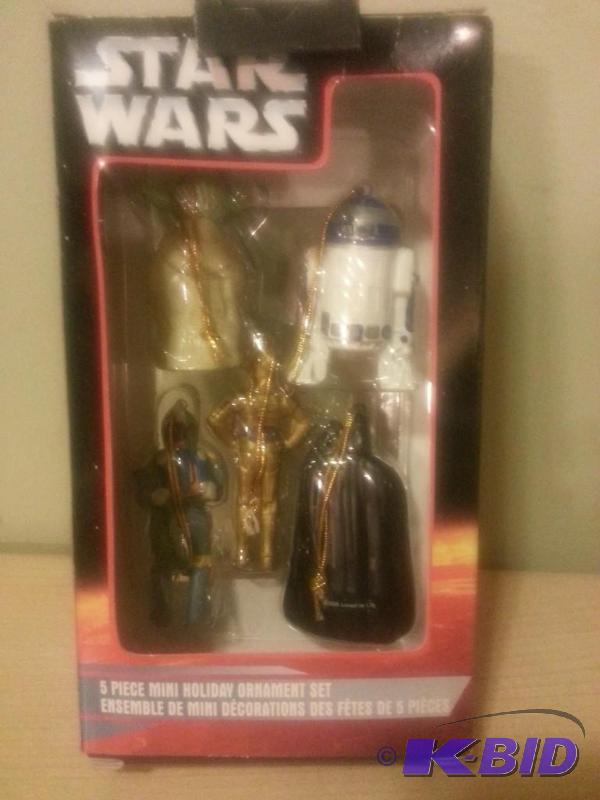 lot 161 image: Star Wars 5 Piece Mini Holiday Ornament Set. ...