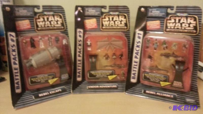 lot 167 image: Lot of 3 Star Wars Micro Machines Battle Pack...