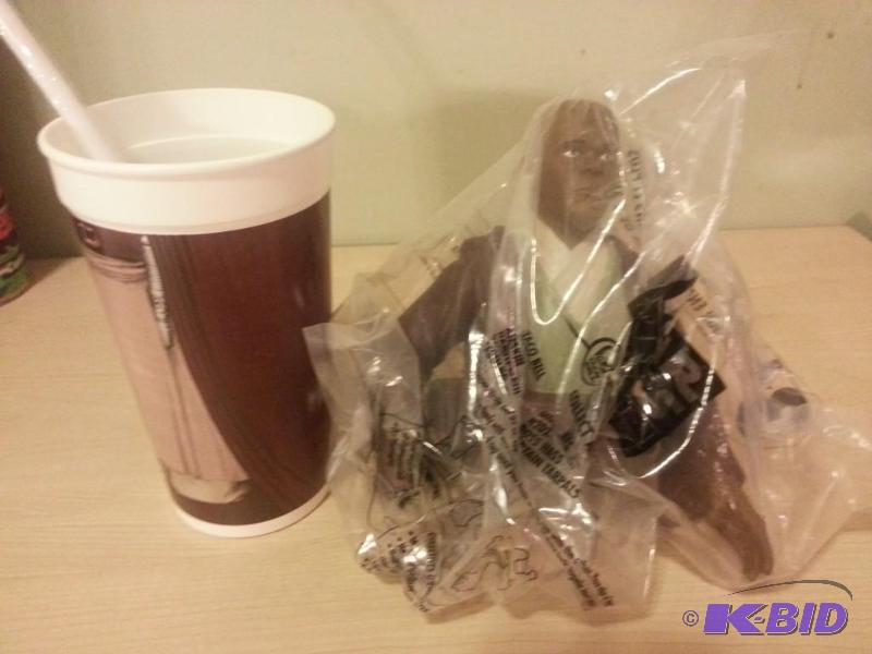 lot 168 image: Pizza Hut Mace Windu Cup Topper with matching...