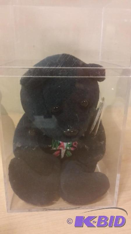lot 183 image: Star Wars Celebrity Bear. Star #30...
