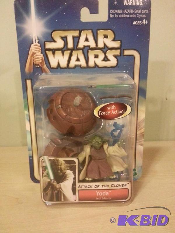 lot 52 image: Star Wars Attack of the Clones figure. Yoda J...