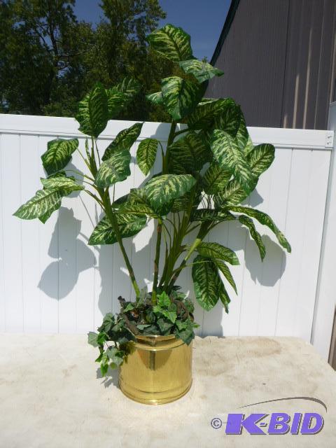 lot 39 image: Faux Plant in Planter...