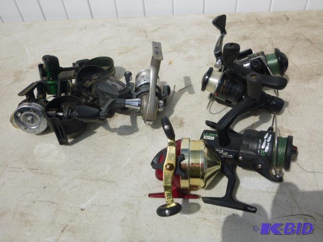 lot 41 image: Fishing Reels 4 deem to be good, rest are for...
