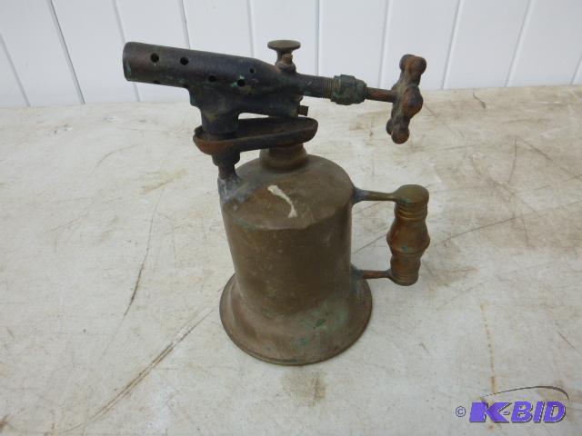 lot 47 image: Clayton Lambert&nbspVintage Torch...