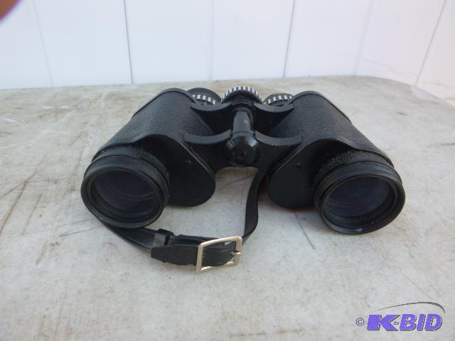 lot 56 image: Empire Binoculars Model #240 - 7X35...