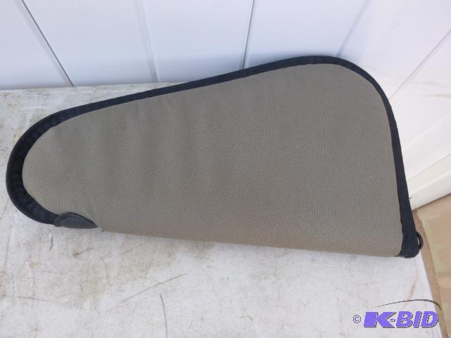 lot 72 image: Pistol Gun Case...