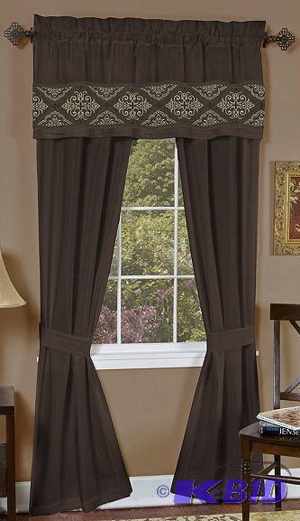 lot 103 image: Landon 54x 63 5pc Window in a Bag