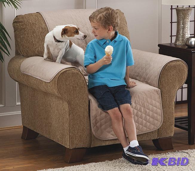 lot 89 image: Waterproof Pet Protect Chair Cover