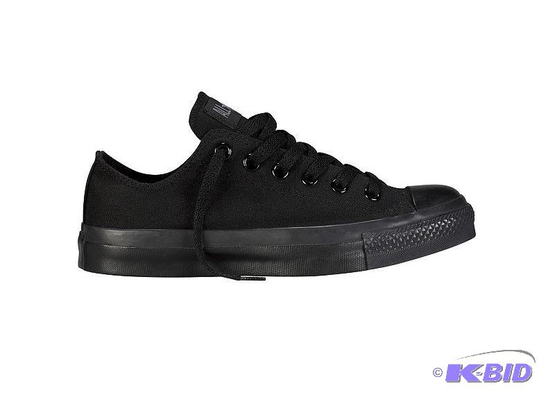 lot 20 image: Converse Chuck Taylor All Stars