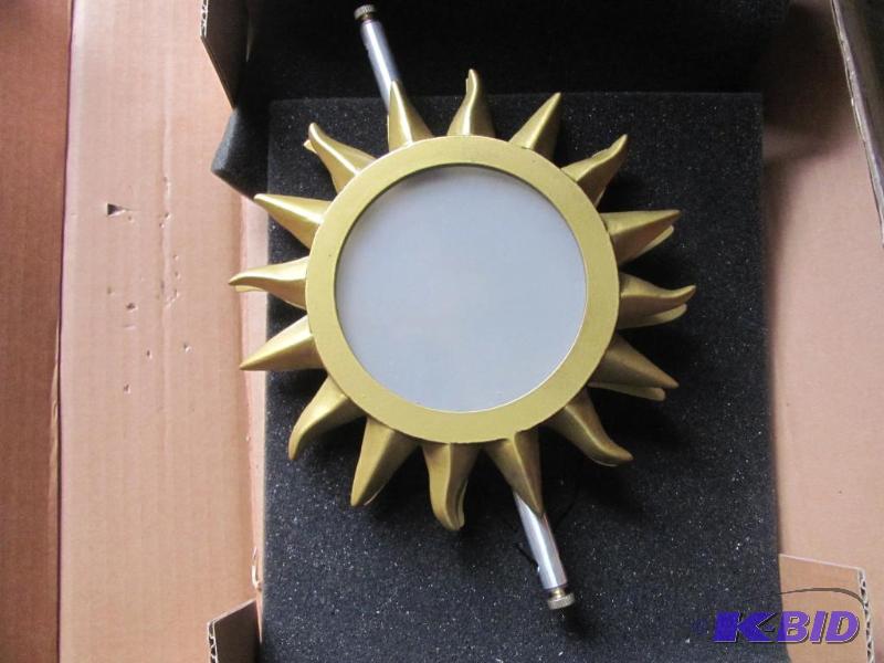 lot 120 image: This Sun Light came from a lighting retail st...