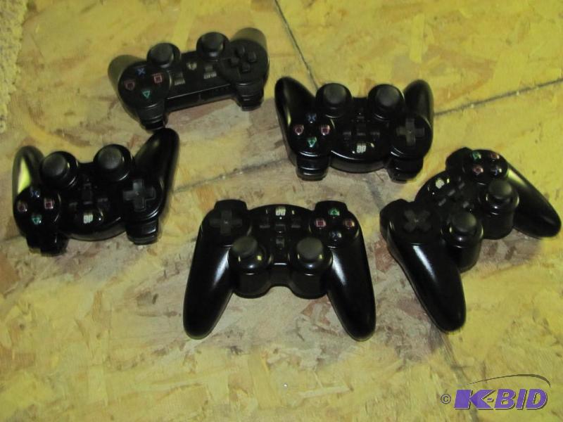 lot 142 image: For Parts or Repair Five Wireless Gaming Con...