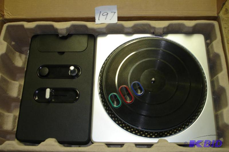lot 157 image: Wireless DJ Hero Turntable Controller for PS2...