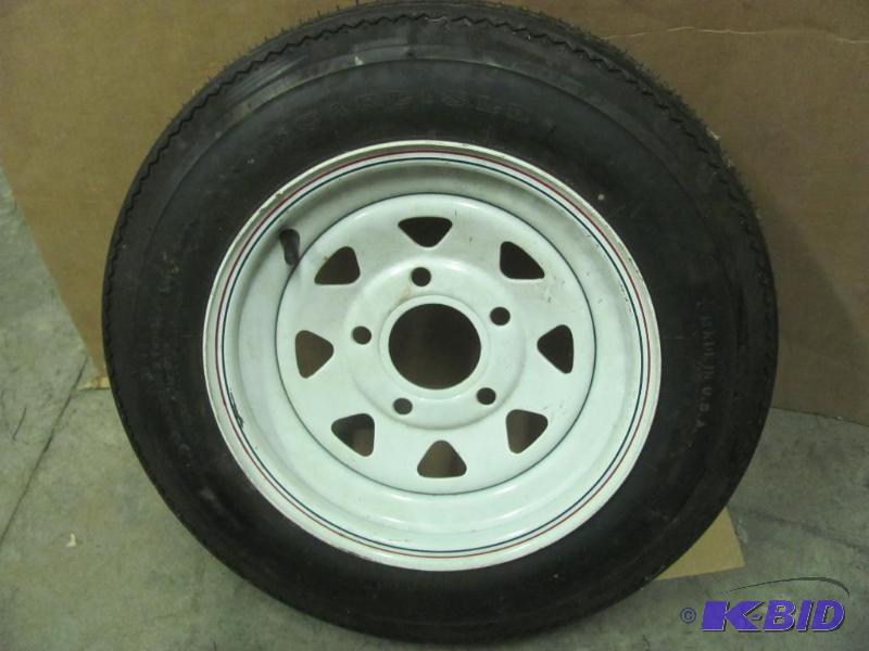 lot 41 image: NEW CARLISLE 4.80-12 Load Range B Tubeless Tr...