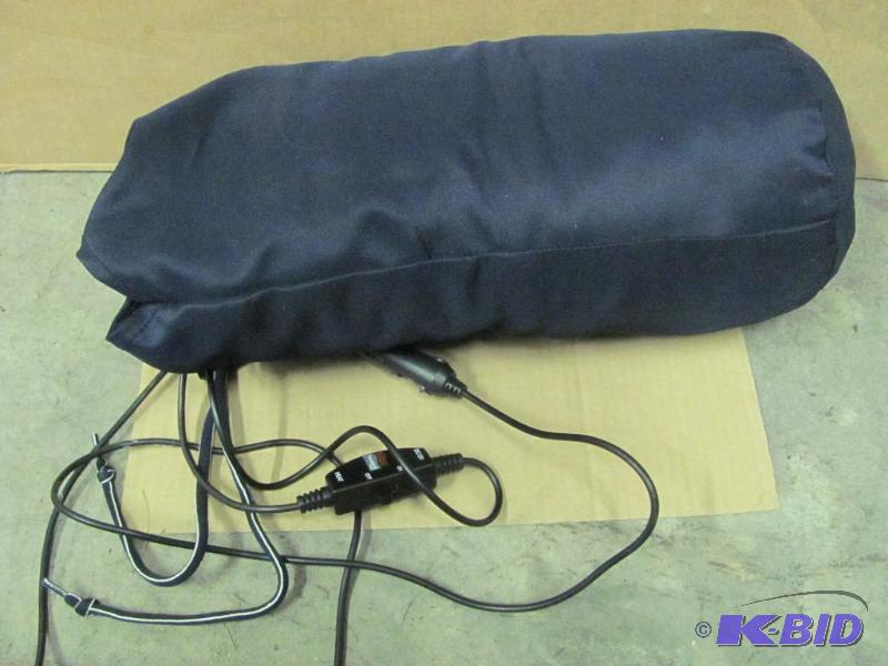 lot 76 image: Like-New Electric Fleece Blanket with auto po...