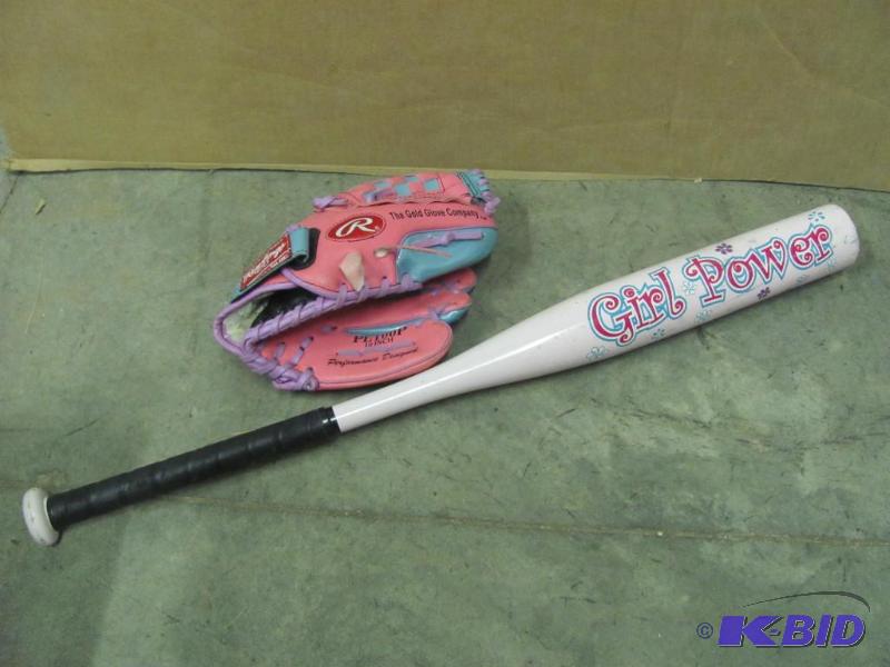 lot 85 image: Make your favorite little girl happy with thi...
