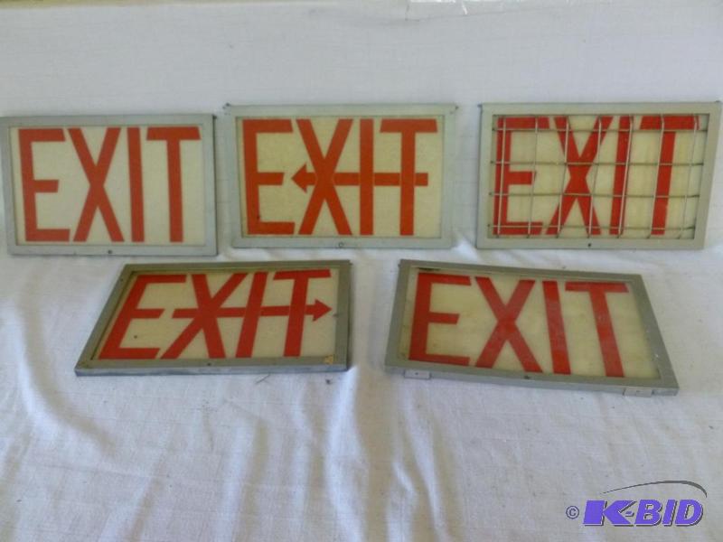 lot 110 image: Lot of five vintage metal framed fiberglass e...