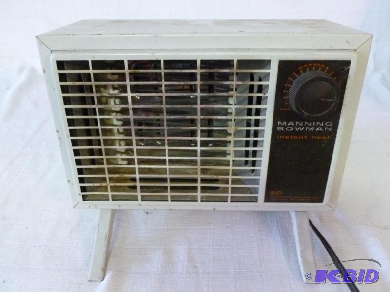 lot 111 image: Manning Bowman floor heater, tested and works...