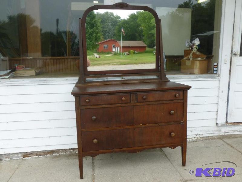 lot 13 image: Antique Four Drawer Vanity Dresser With Mirro...