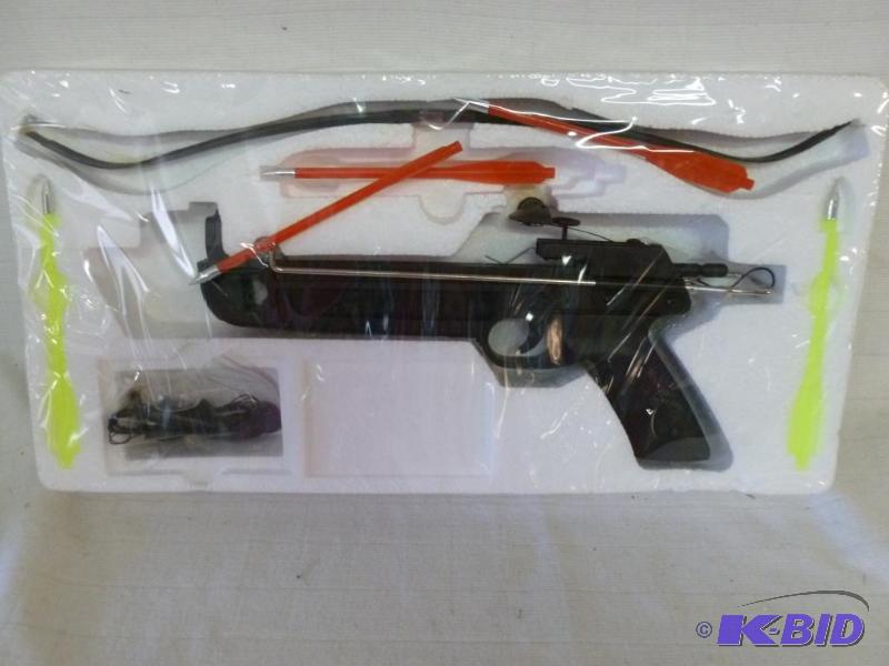 lot 154 image: Cross bow kit, brand new in the box....