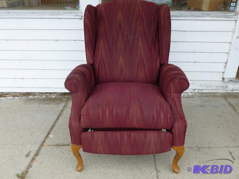 lot 16 image: JcPenney reclining wing back chair, nice cran...