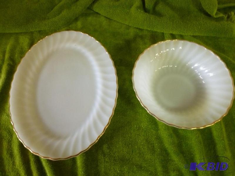 lot 242 image: Lot of two vintage Anchor Hocking - Fireking ...