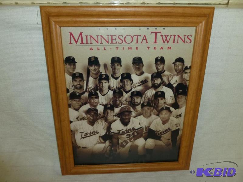 lot 46 image: Minnesota Twins All-Time Team 1961-2000 frame...