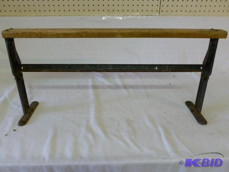 lot 65 image: Large Bulman vintage freezer wrap roll holder...