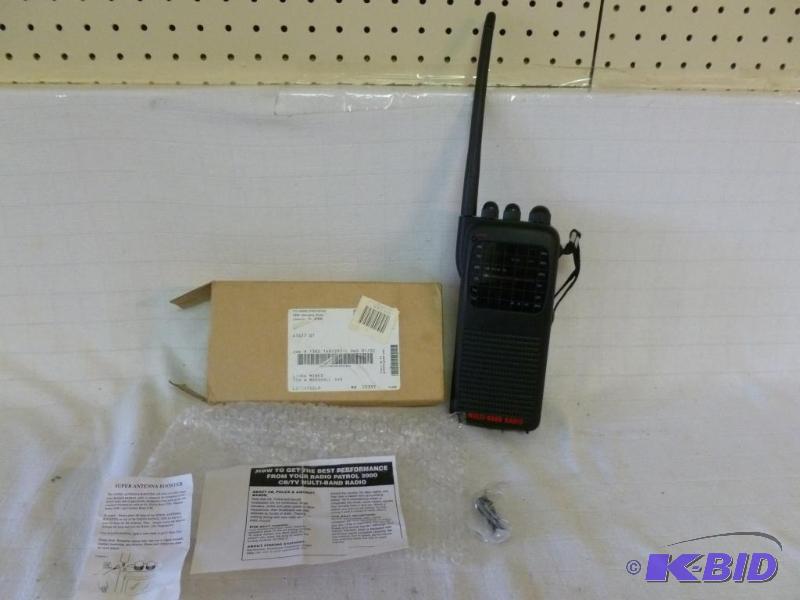 lot 84 image: Large multi band hand held battery operated r...