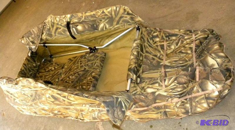 lot 23 image: Deluxe Waterfowl Laydown Blind, 10 second set...