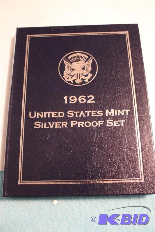 1962 P U.S. Mint Silver Proof Set Including ...