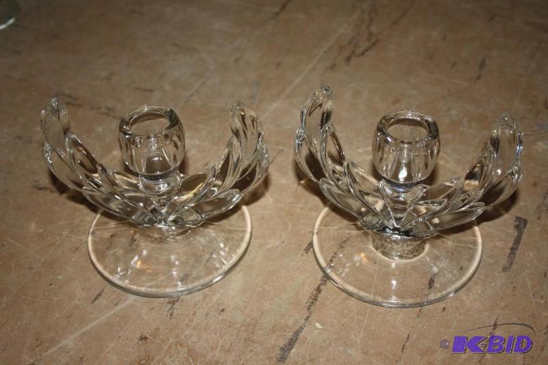 Vintage Set Single Flame Wing Clear Pressed G...
