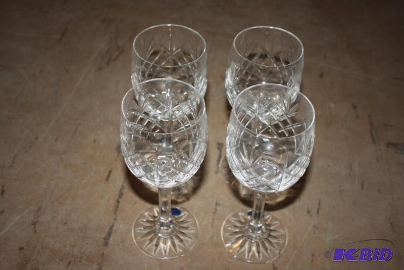 Lot of (4) Vintage Bohemia Crystal Wine Glass...