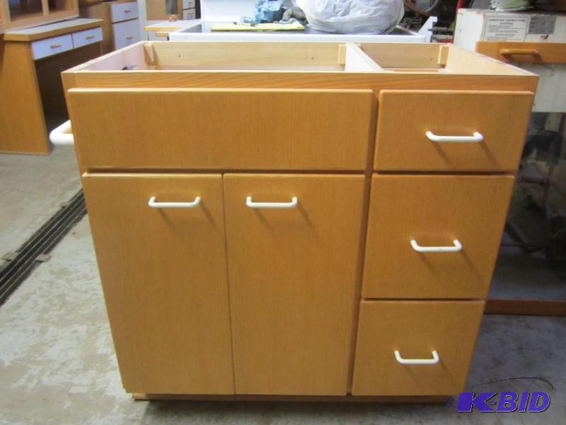 lot 17 image: Bathroom Vanity with No Top