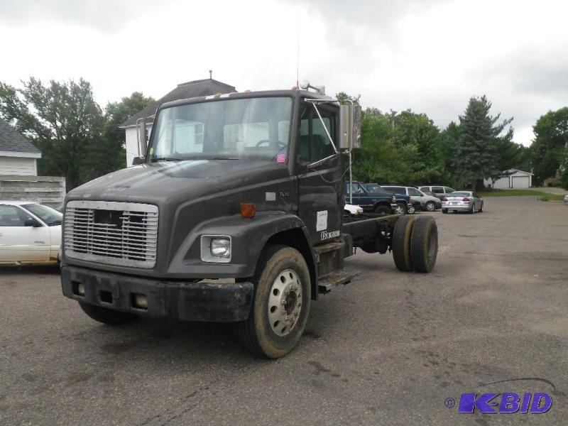 Year 2004 Make Freightliner Model FL70 Veh...