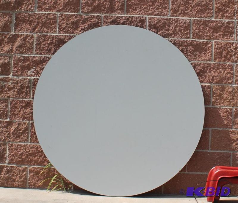 Round Table