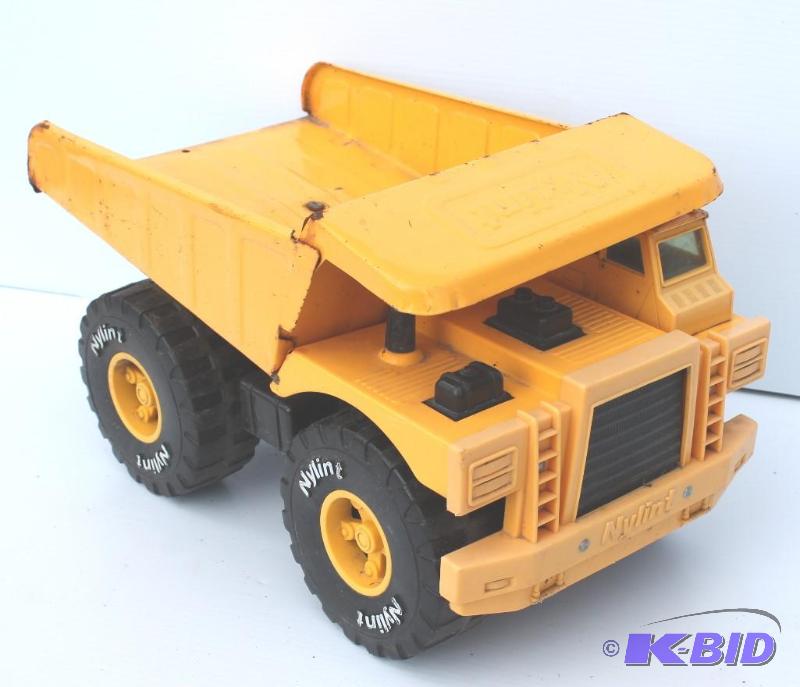 Toy truck