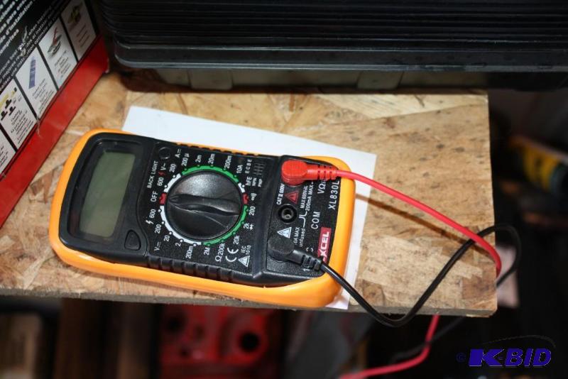 lot 100 image: Excel brand 10 Amp Voltmeter ...