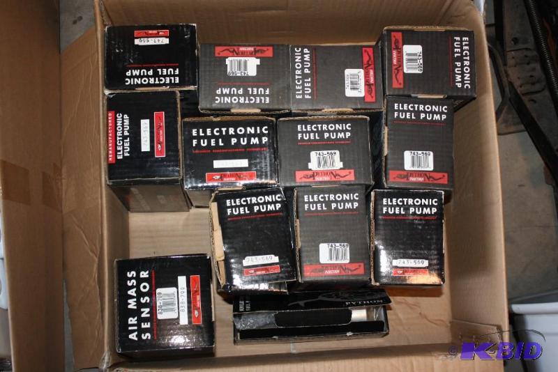 lot 104 image: Lot of (13) Python Injection Inc Brand Produc...