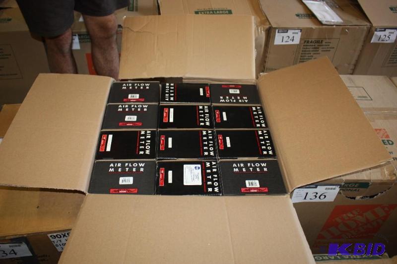 lot 135 image: Lot of (22) Python Injection Inc Brand Air Fl...