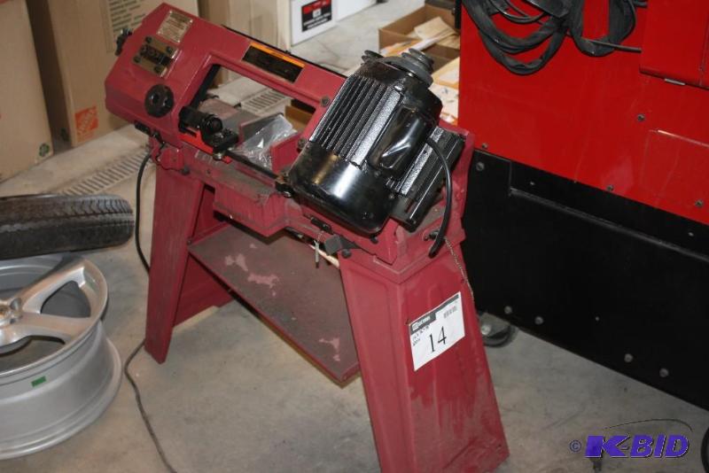 lot 14 image: Central Machinery Horizontal and Vertical Met...