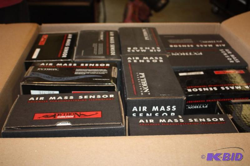 lot 45 image: Lot of (40) Python Injection Inc Brand Air Ma...