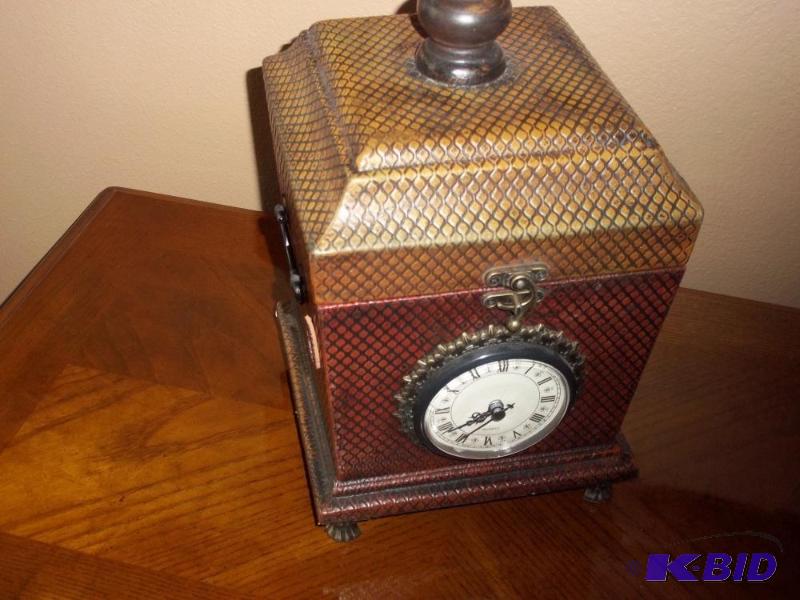 Decor Clock with Box...