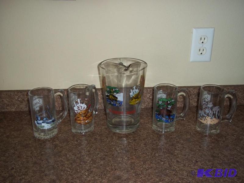 Schmidts Beer set of 4 Collectors Series 2 m...