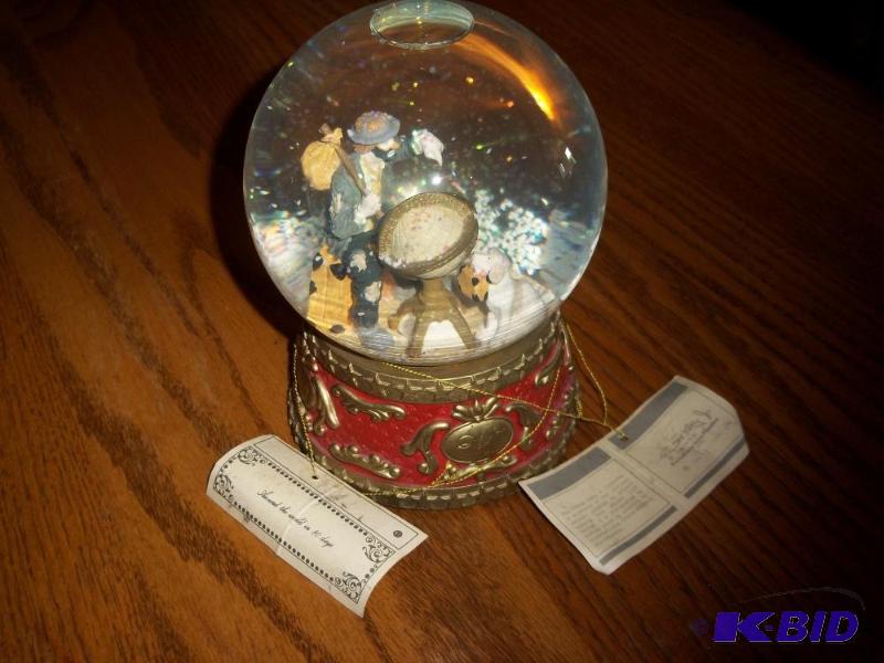Music Box Around the world in 80 days...