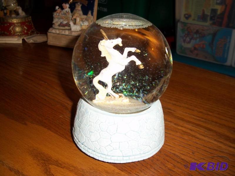 Music Box Unicorn...