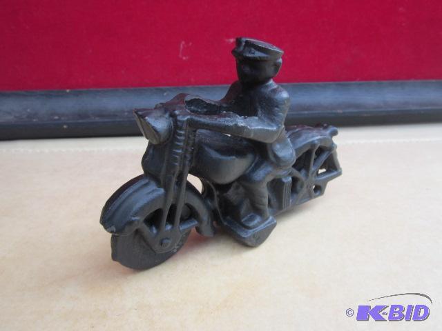 Vintage cast iron, possible ArcadeHubley Pol...